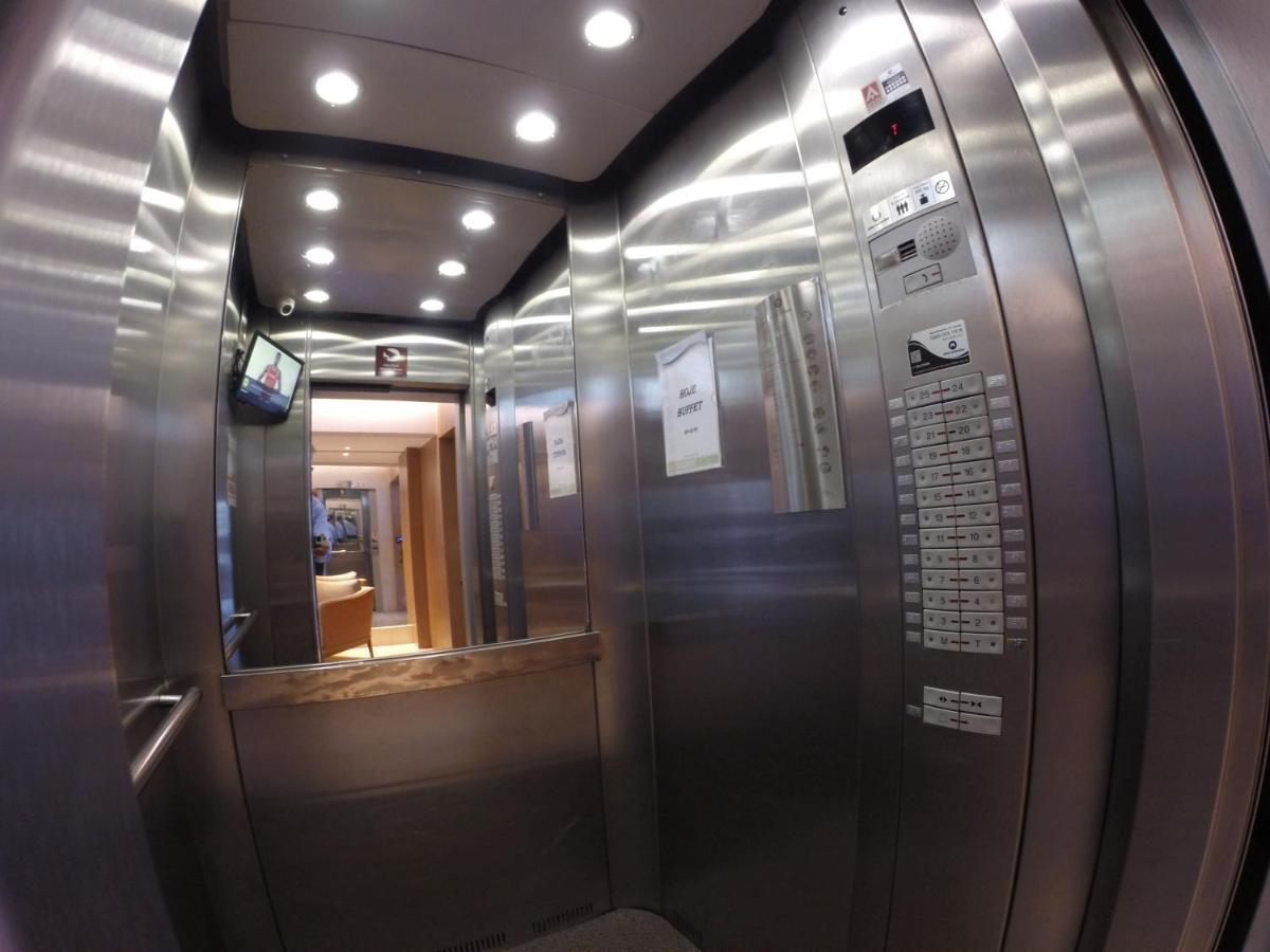 Flat Apart Hotel Crystal Place 戈亚尼亚 外观 照片